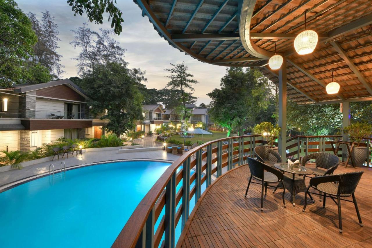 Arova Woods Zinc Journey By The Fern, Lonavala Exterior foto